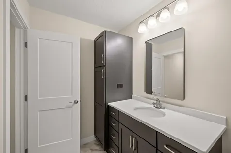 820 26th Avenue NE Minneapolis MN 55418