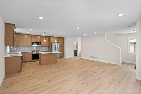 820 26th Avenue NE Minneapolis MN 55418