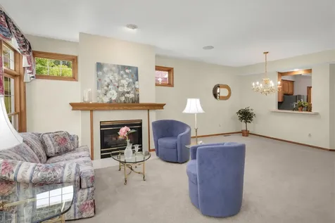 16270 Crystal Hills Drive Lakeville MN 55044