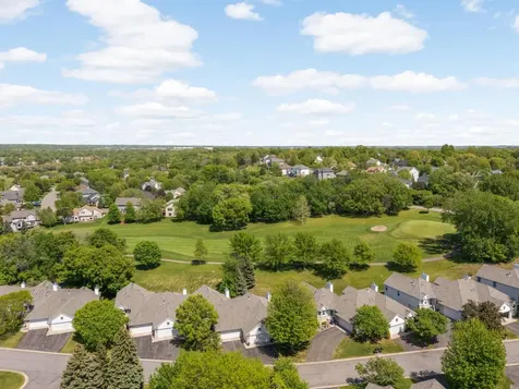 16270 Crystal Hills Drive Lakeville MN 55044