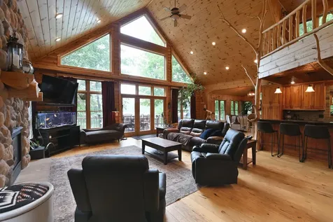 W2325 Belvidere Road Sarona WI 54870