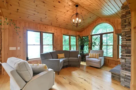 W2325 Belvidere Road Sarona WI 54870