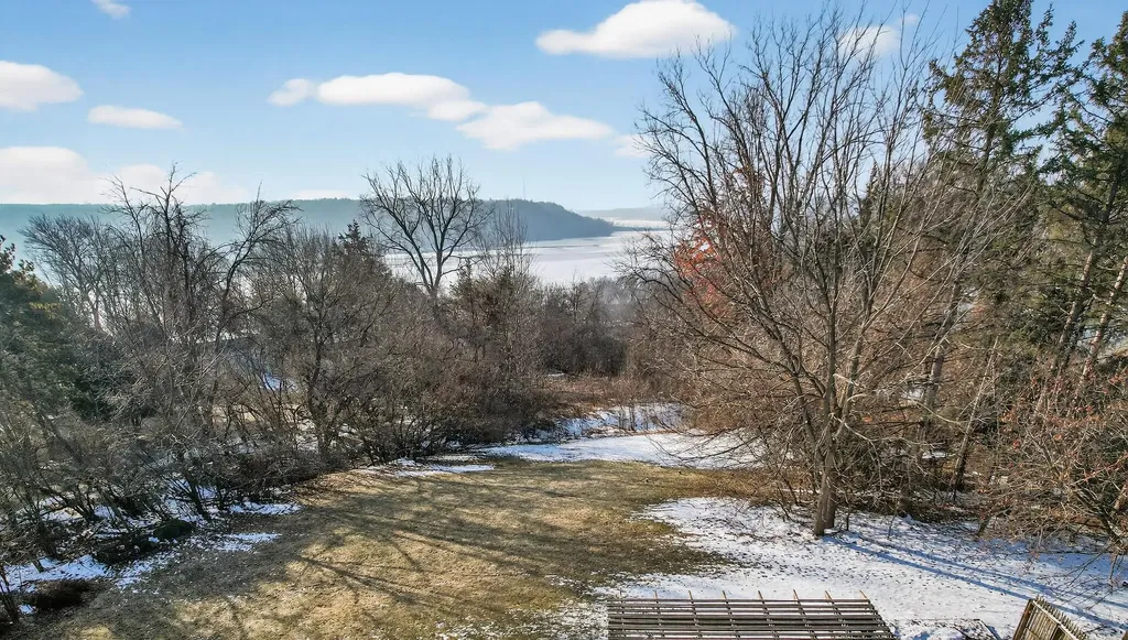 2216 Orwell Court N Stillwater MN 55082