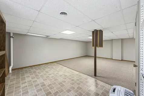 2216 Orwell Court N Stillwater MN 55082