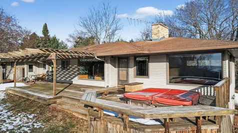 2216 Orwell Court N Stillwater MN 55082