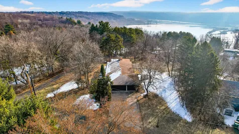 2216 Orwell Court N Stillwater MN 55082