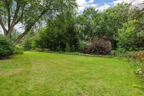 17710 13th Avenue N Plymouth MN 55447