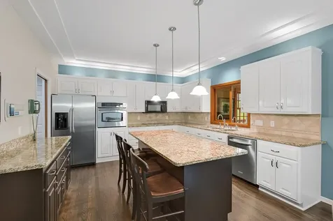 26335 Peach Circle Excelsior MN 55331