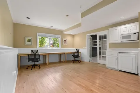 26335 Peach Circle Excelsior MN 55331