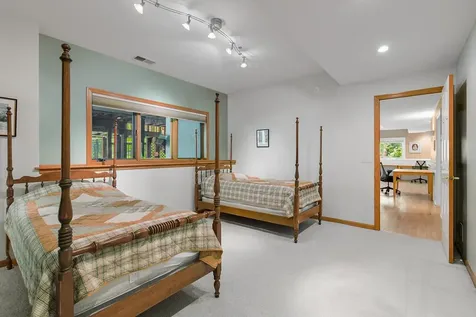 26335 Peach Circle Excelsior MN 55331