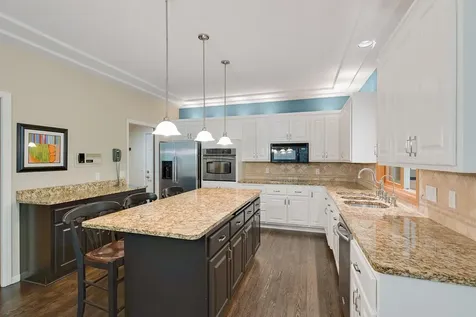 26335 Peach Circle Excelsior MN 55331