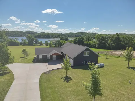 24718 W Elbow Road Pelican Rapids MN 56572