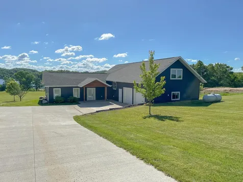 24718 W Elbow Road Pelican Rapids MN 56572