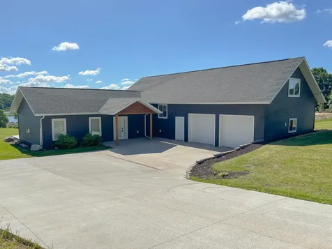24718 W Elbow Road Pelican Rapids MN 56572