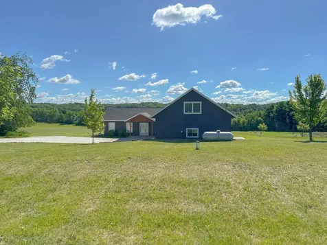 24718 W Elbow Road Pelican Rapids MN 56572