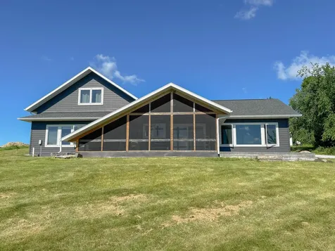 24718 W Elbow Road Pelican Rapids MN 56572