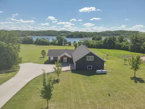 24718 W Elbow Road Pelican Rapids MN 56572