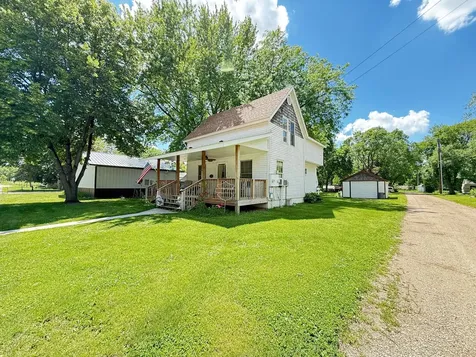135 N Petrick Street Appleton MN 56208