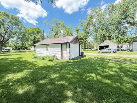 135 N Petrick Street Appleton MN 56208
