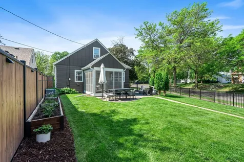 5455 Shoreview Avenue Minneapolis MN 55417