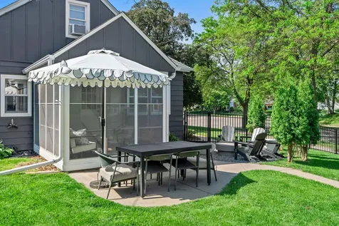 5455 Shoreview Avenue Minneapolis MN 55417