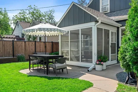 5455 Shoreview Avenue Minneapolis MN 55417