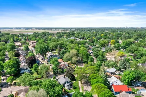 5455 Shoreview Avenue Minneapolis MN 55417