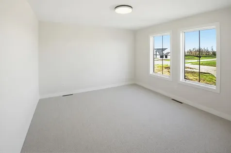 6520 Selkirk Drive S Fargo ND 58104