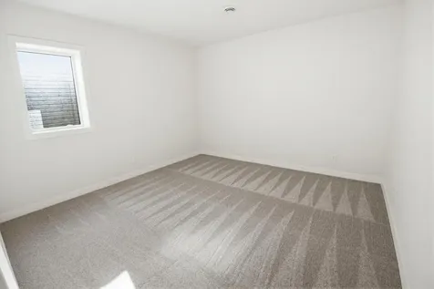 6520 Selkirk Drive S Fargo ND 58104