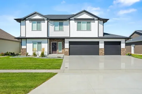 2240 14th Street W West Fargo ND 58078