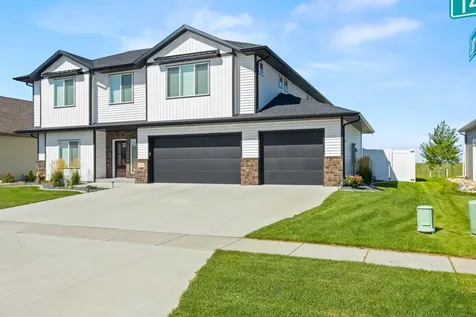 2240 14th Street W West Fargo ND 58078