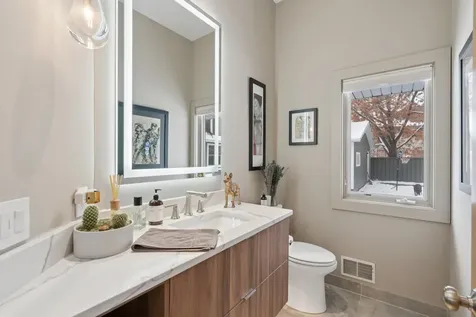 2864 Irving Avenue S Minneapolis MN 55408