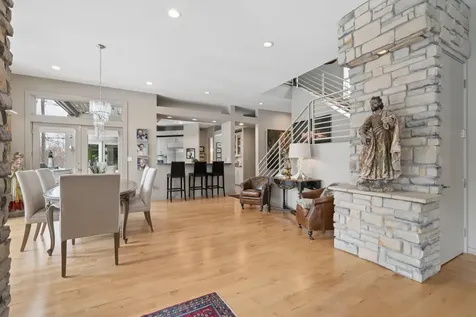 2864 Irving Avenue S Minneapolis MN 55408