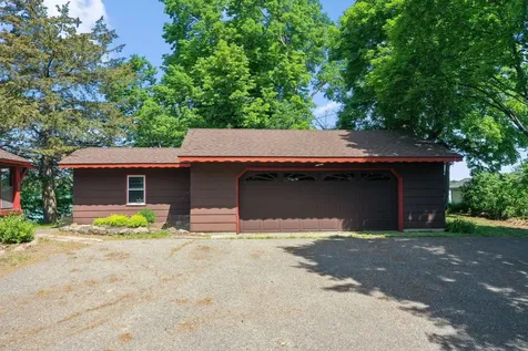 10200 Point Pleasant Road Chisago City MN 55013