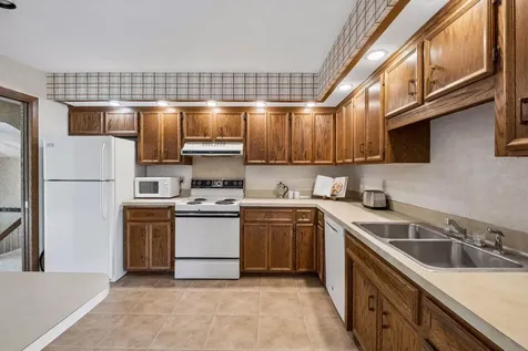 5706 W 98 1/2 Street Bloomington MN 55437