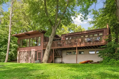 40 E Golden Lake Road Circle Pines MN 55014