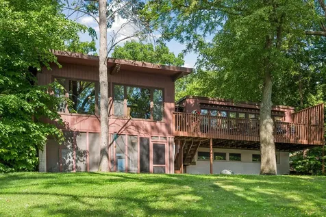 40 E Golden Lake Road Circle Pines MN 55014