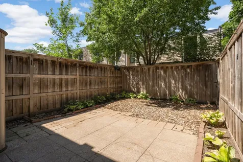 6425 Barrie Road Edina MN 55435