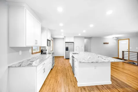 8309 Harrison Road Bloomington MN 55437