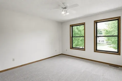 7953 Woodlawn Drive Mounds View MN 55112