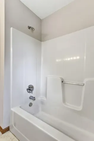 7953 Woodlawn Drive Mounds View MN 55112