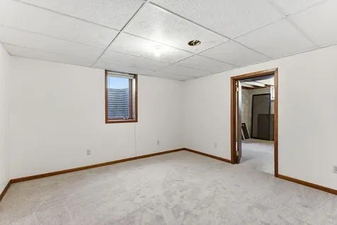 7953 Woodlawn Drive Mounds View MN 55112