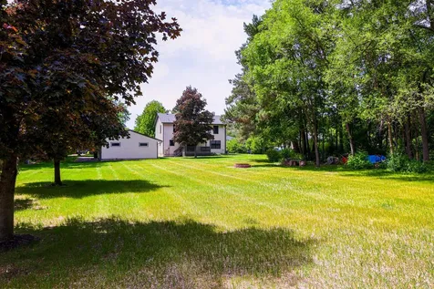 7953 Woodlawn Drive Mounds View MN 55112