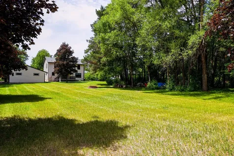 7953 Woodlawn Drive Mounds View MN 55112