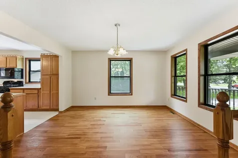7953 Woodlawn Drive Mounds View MN 55112