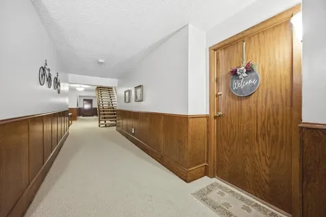 326 10th Avenue S Fargo ND 58103