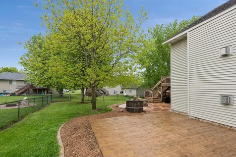 937 S Cedar Street Belle Plaine MN 56011