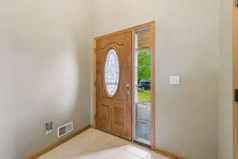 937 S Cedar Street Belle Plaine MN 56011
