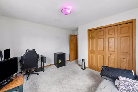 937 S Cedar Street Belle Plaine MN 56011