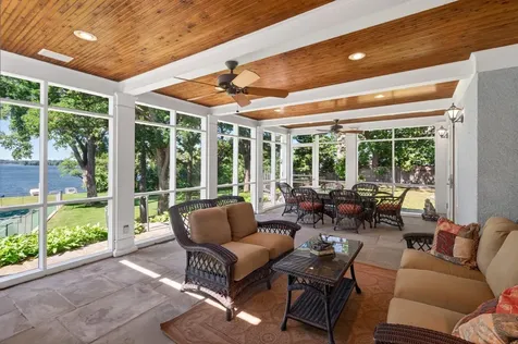 40 Dellwood Avenue Dellwood MN 55110